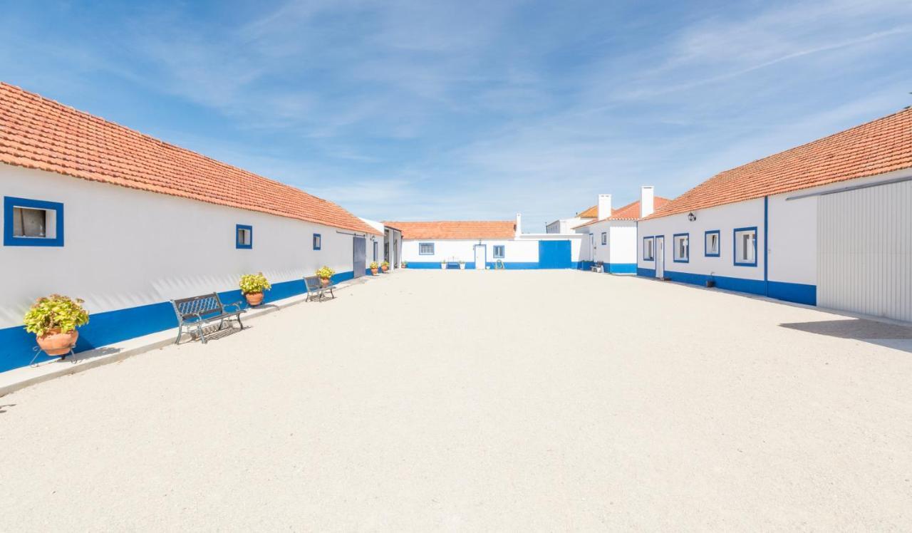 Villa Humus Farm Águas de Moura Exterior foto